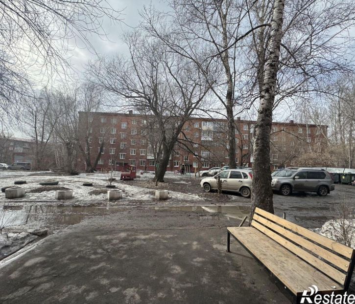 3-комн квартира ул 2-я Челюскинцев, 11,  д. 11