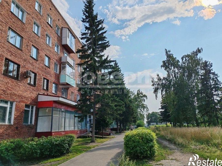 1-комн квартира Космический пр-кт, 28,  д. 28