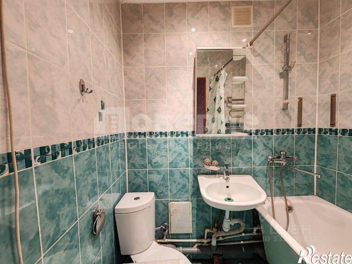 1-комн квартира Космический пр-кт, 28,  д. 28