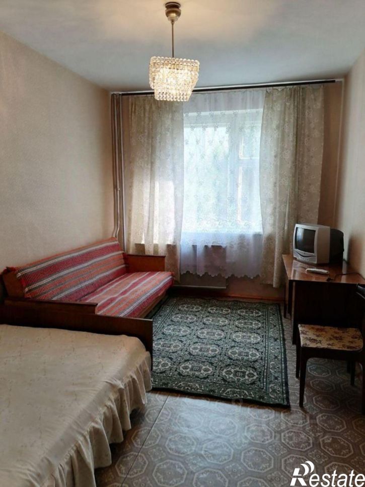 3-комн квартира ул 70 лет Октября, 20/2,  д. 20/2