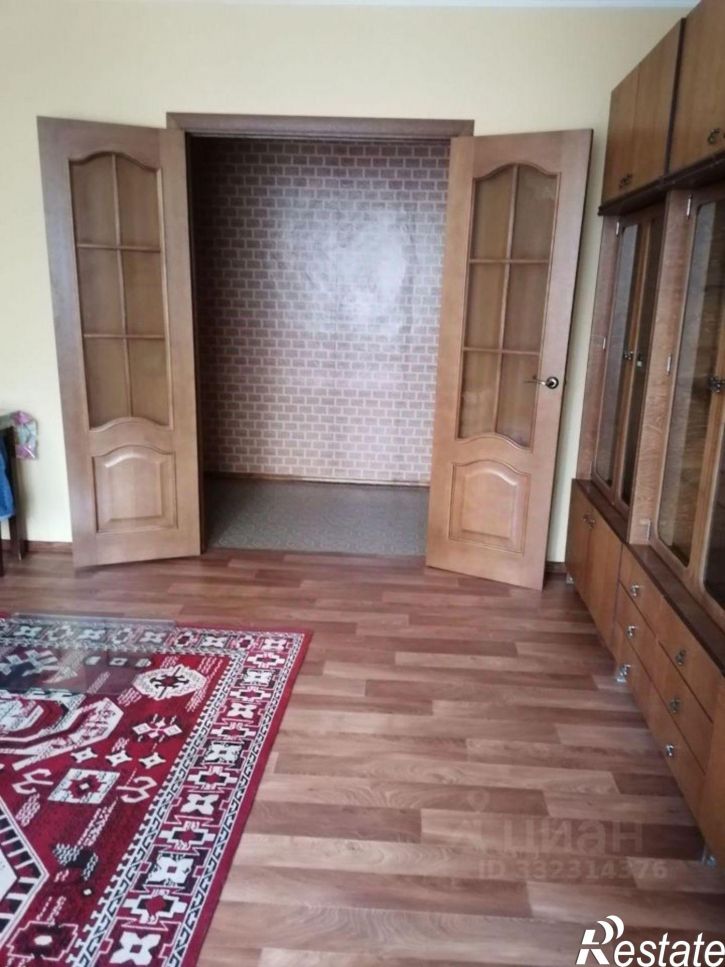 3-комн квартира ул 70 лет Октября, 20/2,  д. 20/2