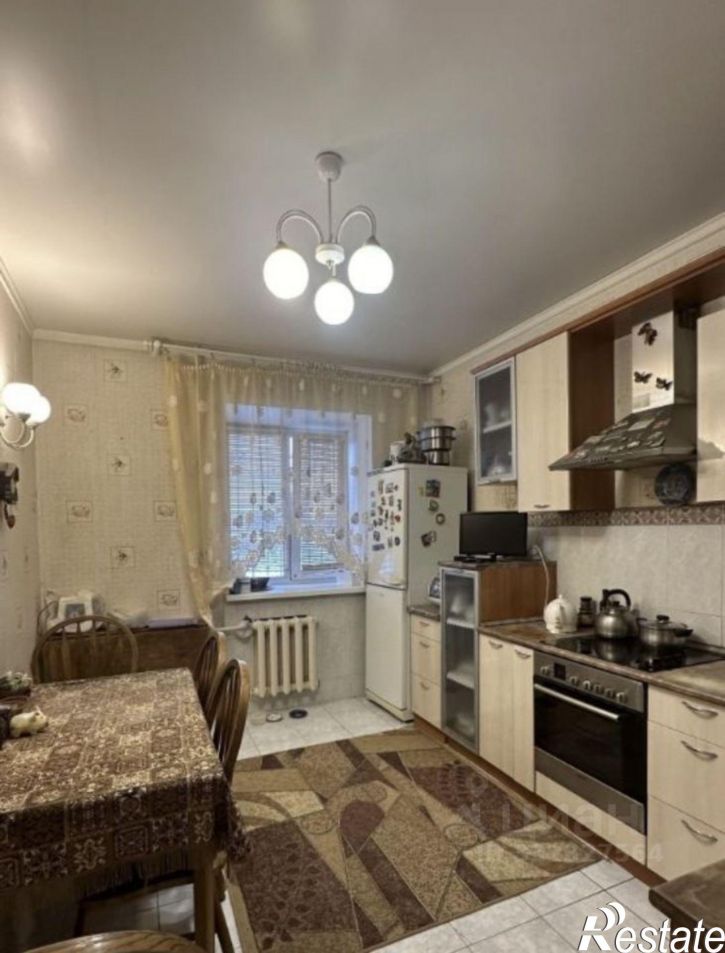 3-комн квартира Зеленый б-р, 11,  д. 11