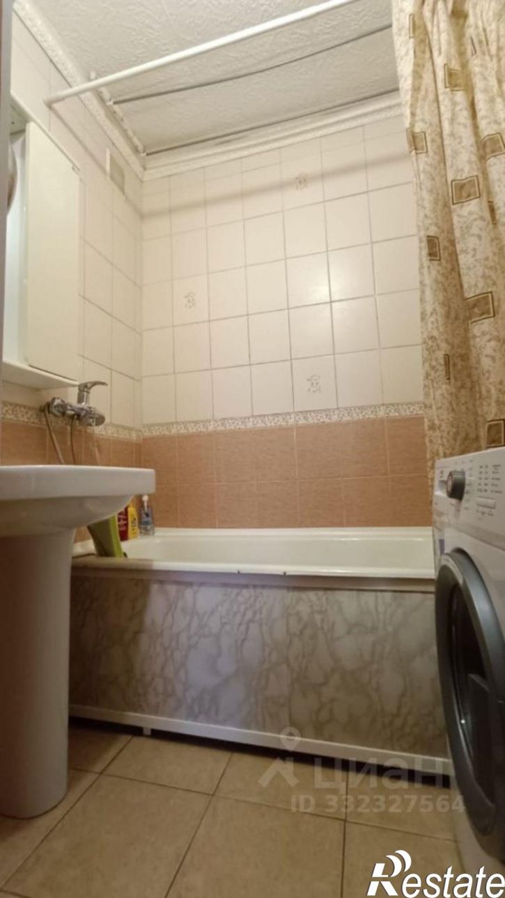 3-комн квартира Зеленый б-р, 11,  д. 11