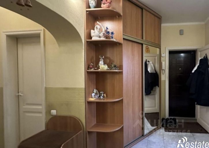 3-комн квартира Зеленый б-р, 11,  д. 11