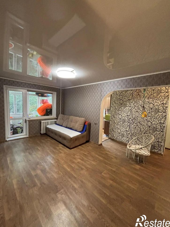 2-комн квартира ул Северная 27-я, 84