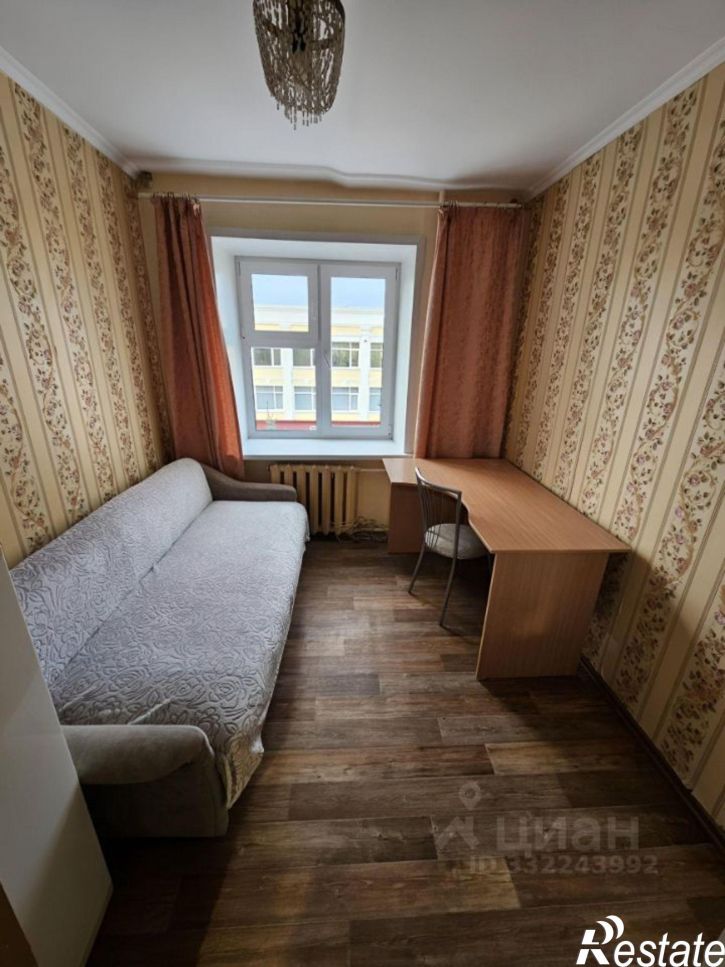 2-комн квартира ул Короленко, 2,  д. 2