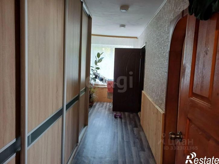 2-комн квартира ул Белозерова, 1,  д. 1