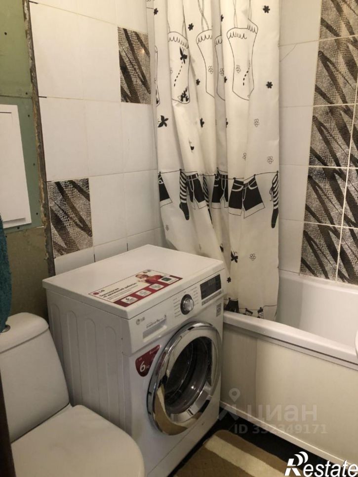 2-комн квартира ул 27-я Линия, 47,  д. 47