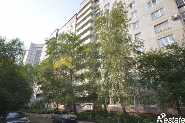 3-комн квартира ул 70 лет Октября, 13/2,  д. 13/2
