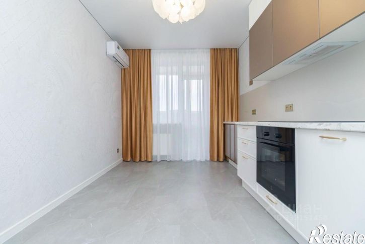 3-комн квартира улица 1-ой Красной Звезды, 73