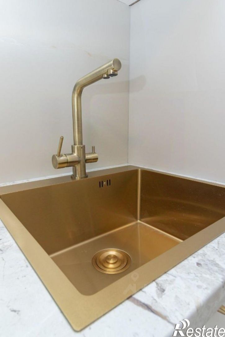 3-комн квартира улица 1-ой Красной Звезды, 73