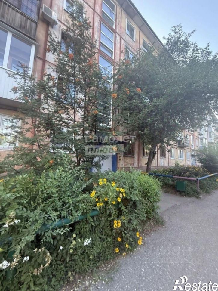 2-комн квартира Космический пр-кт, 93,  д. 93