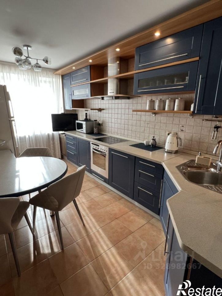 4-комн квартира ул Маршала Жукова, 105,  д. 105
