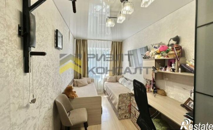 3-комн квартира ул Революционная, 20,  д. 20