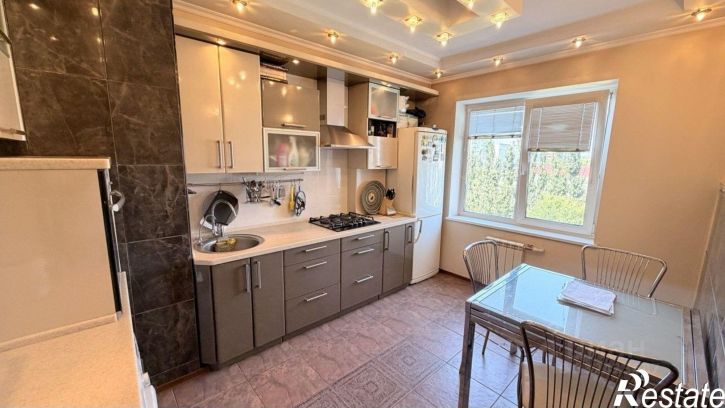3-комн квартира ул Кемеровская, 17,  д. 17
