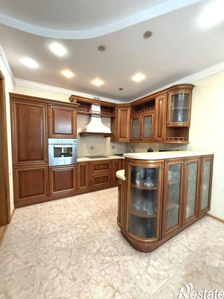 3-комн квартира ул 5 Армии, 6,  д. 6