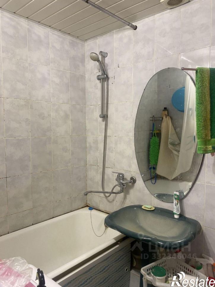 3-комн квартира ул Товстухо, 4,  д. 4