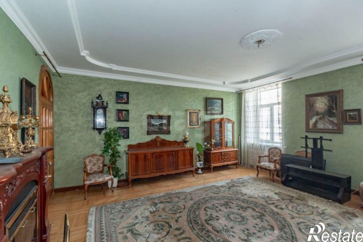 3-комн квартира ул Декабристов, 130,  д. 130