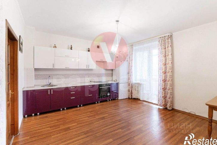 3-комн квартира ул Орловского, 5,  д. 5