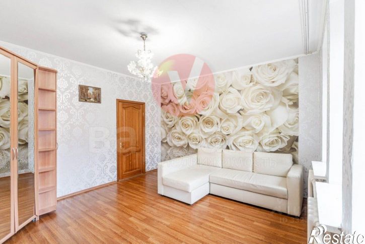3-комн квартира ул Орловского, 5,  д. 5