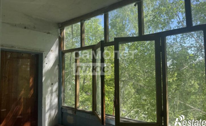 2-комн квартира ул 75 Гвардейской бригады, 1б,  д. 1б