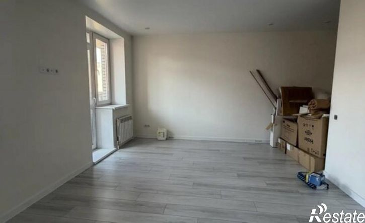 3-комн квартира ул 1-й Красной Звезды, 81,  д. 81