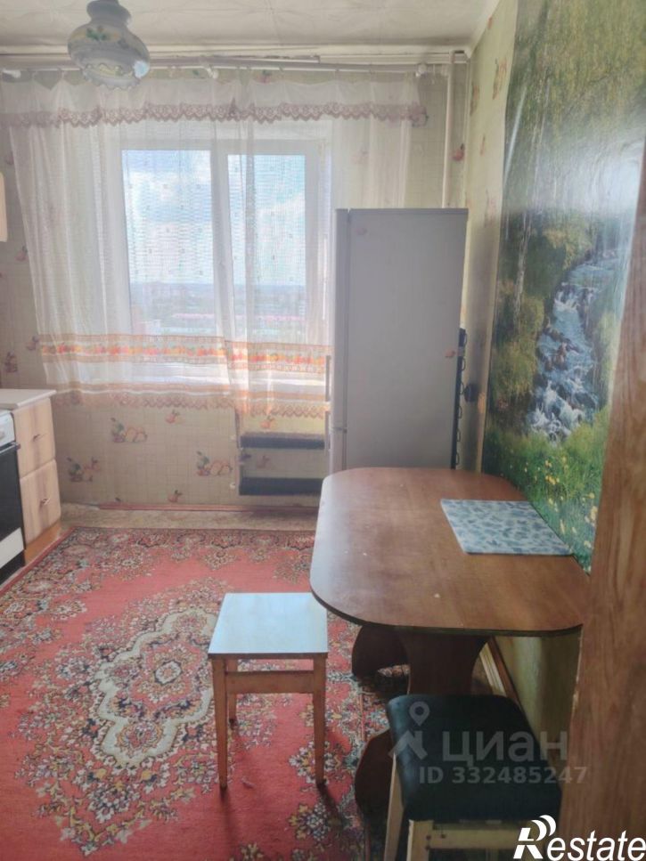 3-комн квартира ул Лукашевича, 21/1,  д. 21/1