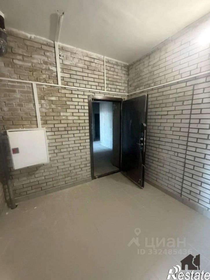 3-комн квартира ул Яковлева, 15,  д. 15