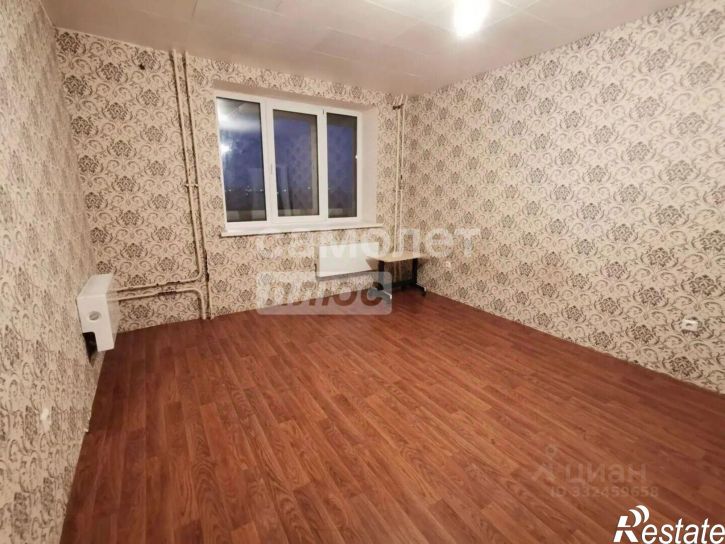 2-комн квартира ул Комкова, 8/1,  д. 8/1