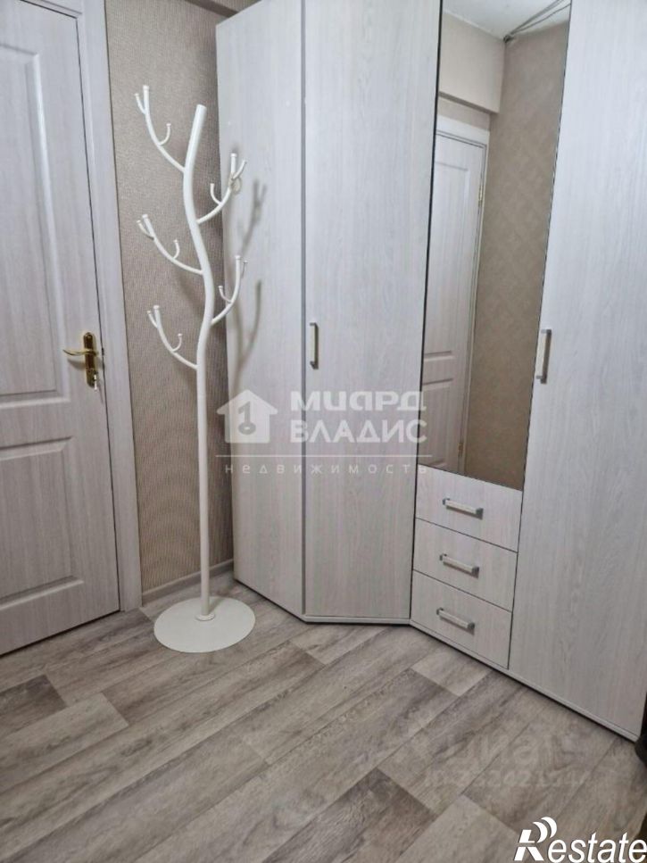 4-комн квартира ул Лукашевича, 8Б,  д. 8Б