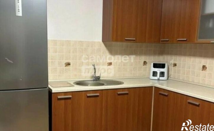 3-комн квартира ул Декабристов, 116,  д. 116