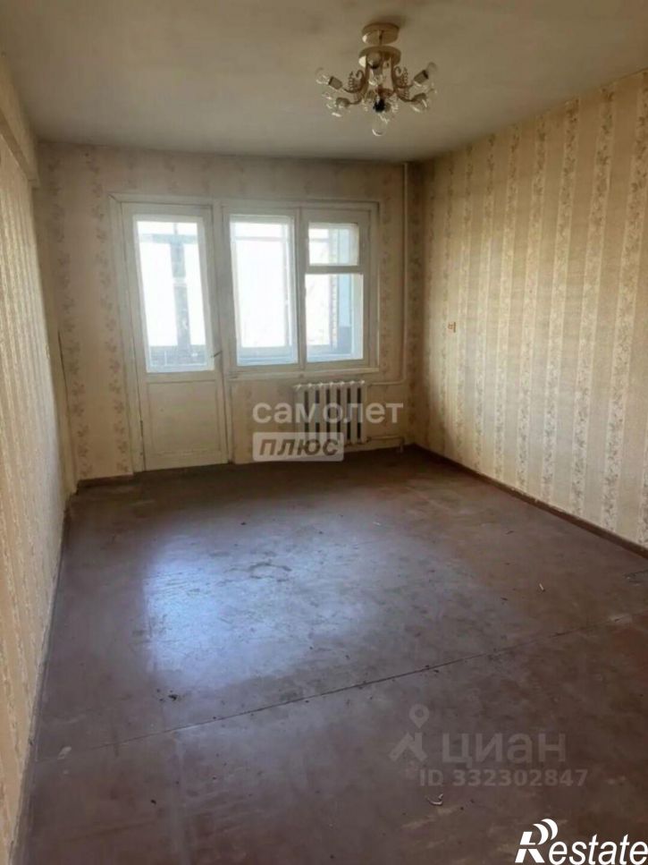 3-комн квартира ул Марка Никифорова, 6,  д. 6