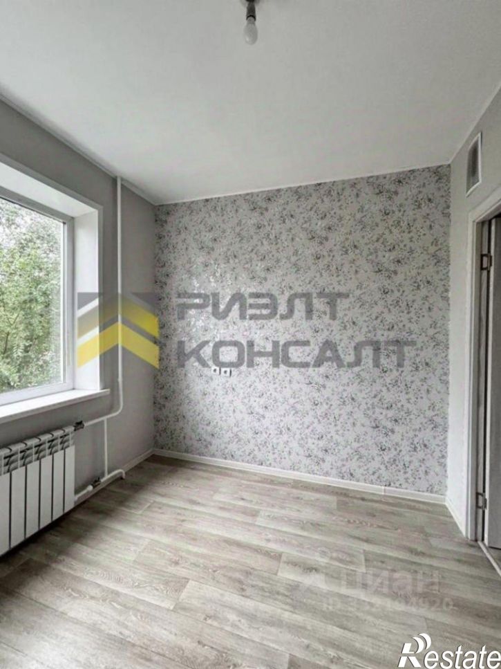 2-комн квартира ул Дианова, 8/1,  д. 8/1