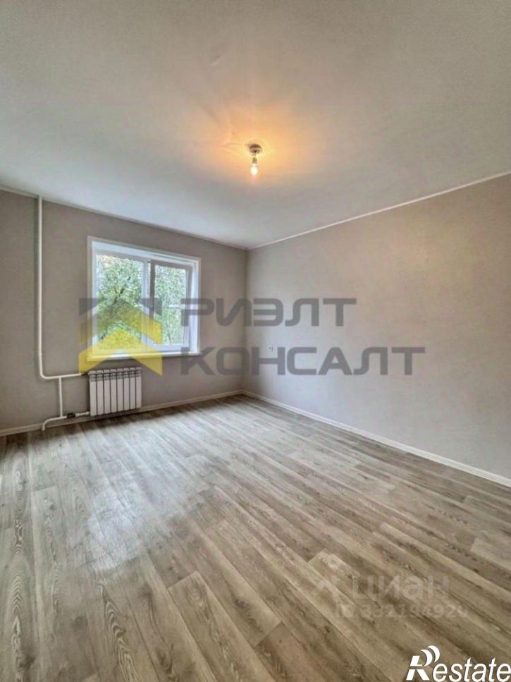 2-комн квартира ул Дианова, 8/1,  д. 8/1