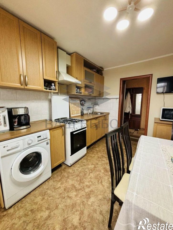 3-комн квартира ул Химиков, 32,  д. 32