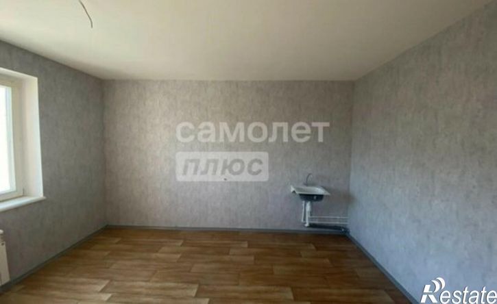 3-комн квартира ул Леонида Маслова, 8,  д. 8