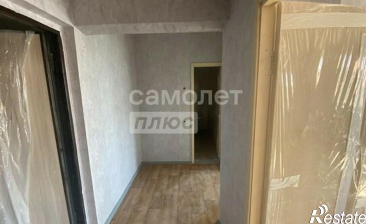3-комн квартира ул Леонида Маслова, 8,  д. 8