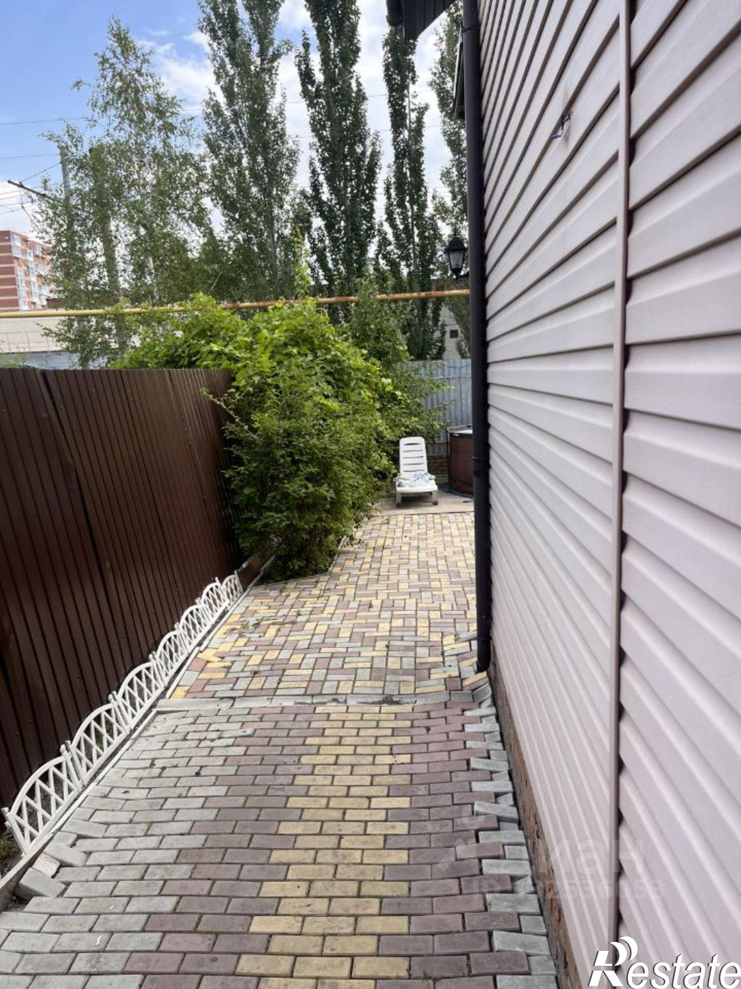 Купить дачу, дом, коттедж за 17 500 000 рублей на ул 11-я Линия, 92А