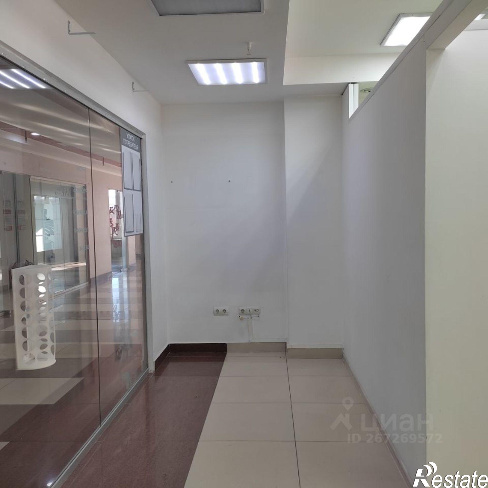 Сдать торговое помещение за 29 250 рублей на ул Косарева, 103