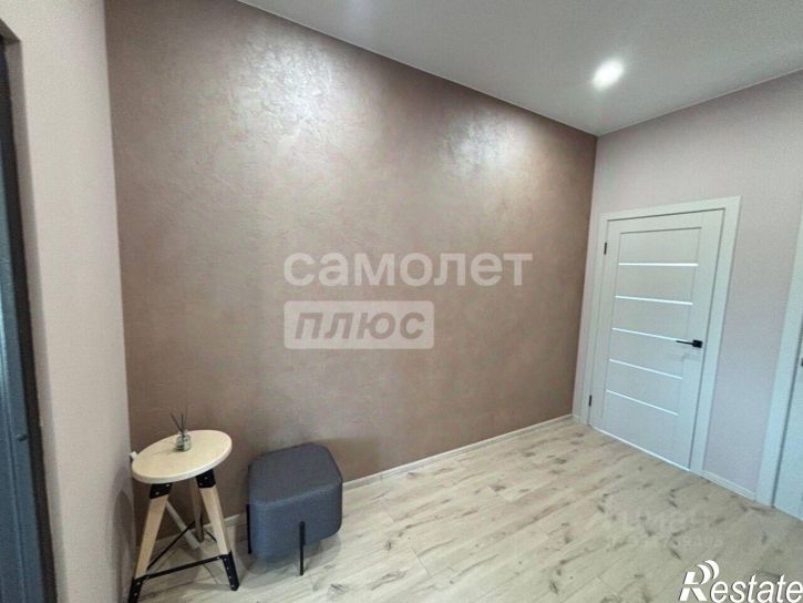 2-комн квартира в новом доме ул Завертяева, 1,  д. 1