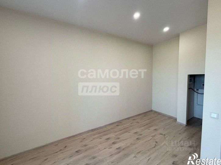 2-комн квартира в новом доме ул Завертяева, 1,  д. 1