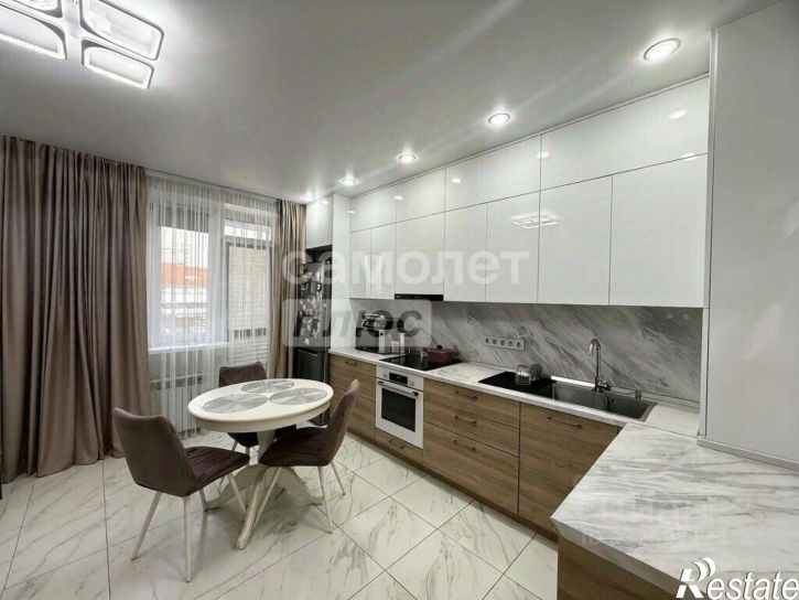 2-комн квартира ул 1-й Красной Звезды, 79,  д. 79