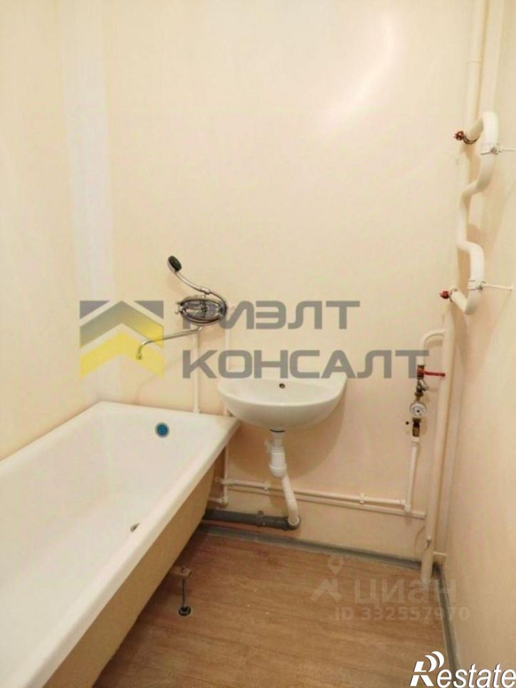 2-комн квартира ул 1-й Красной Звезды, 81,  д. 81