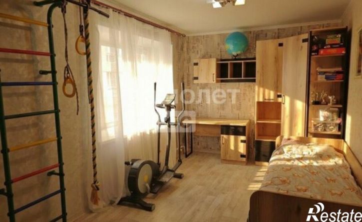 2-комн квартира ул Светловская, 10,  д. 10