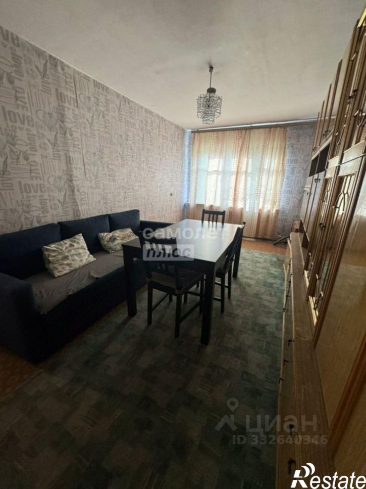 3-комн квартира ул Днепровская, 42А,  д. 42А