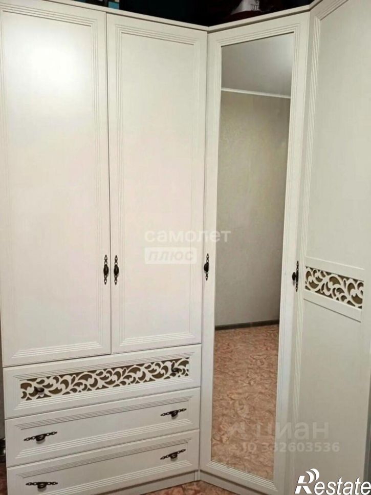 3-комн квартира ул В.Бисяриной, 3,  д. 3