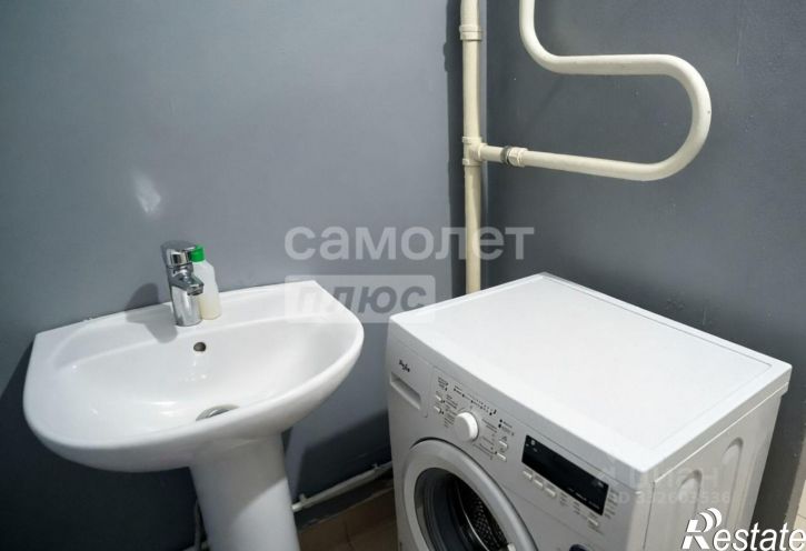 3-комн квартира ул В.Бисяриной, 3,  д. 3