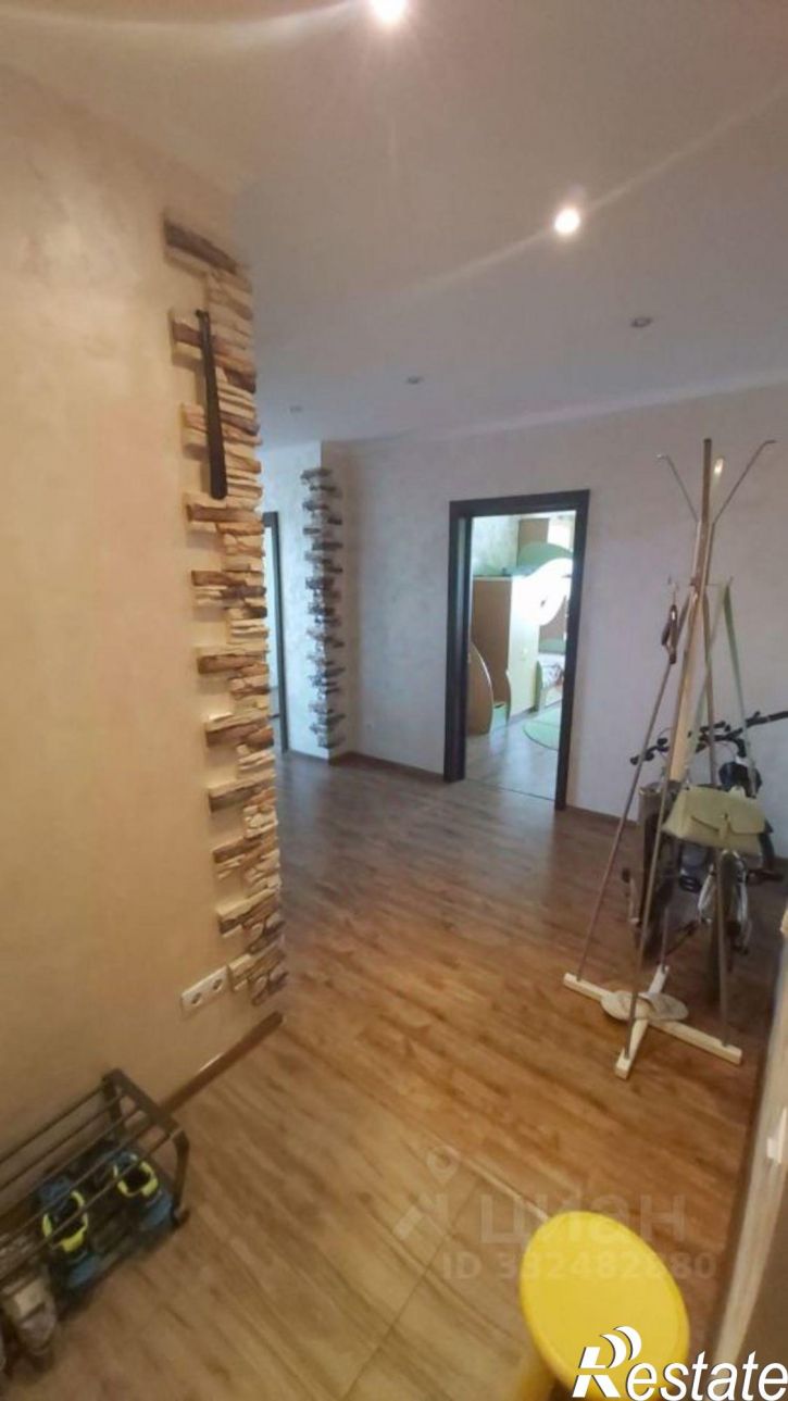 2-комн квартира ул Дианова, 27,  д. 27