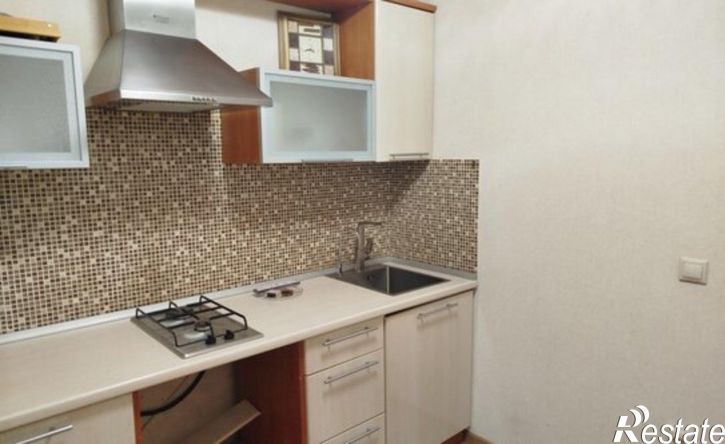 2-комн квартира ул 40 лет Ракетных Войск, 3,  д. 3