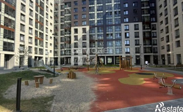 3-комн квартира ул Александра Захарченко, 1,  д. 1